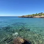 Mila Вилла Ла-Амеллья-де-Мар
